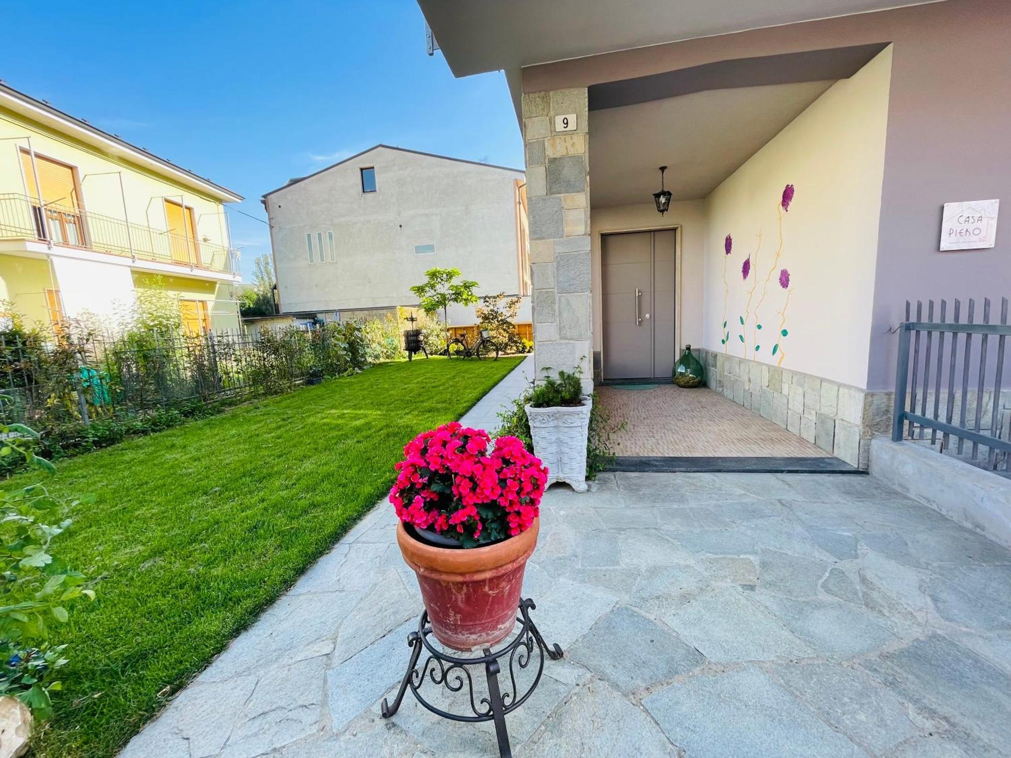 הוילה אלבה Casa Piero, Relax E Piscina Privata Tra Le Colline Delle Langhe מראה חיצוני תמונה